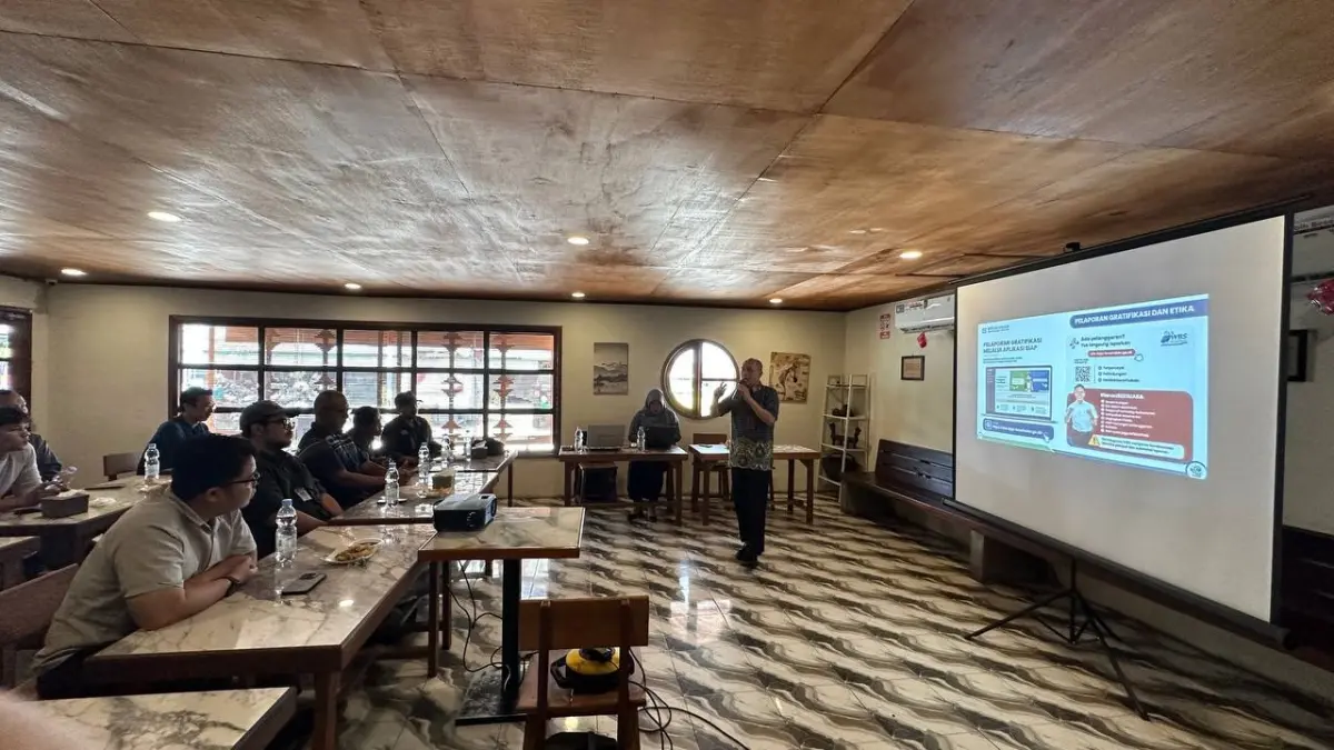 GATHERING: BPJS Kesehatan Cabang Samarinda sampaikan pentingnya peran media dalam memberikan informasi yang akuratif dan berimbang di acara media gathering bersama sejumlah rekan media di Kukar.