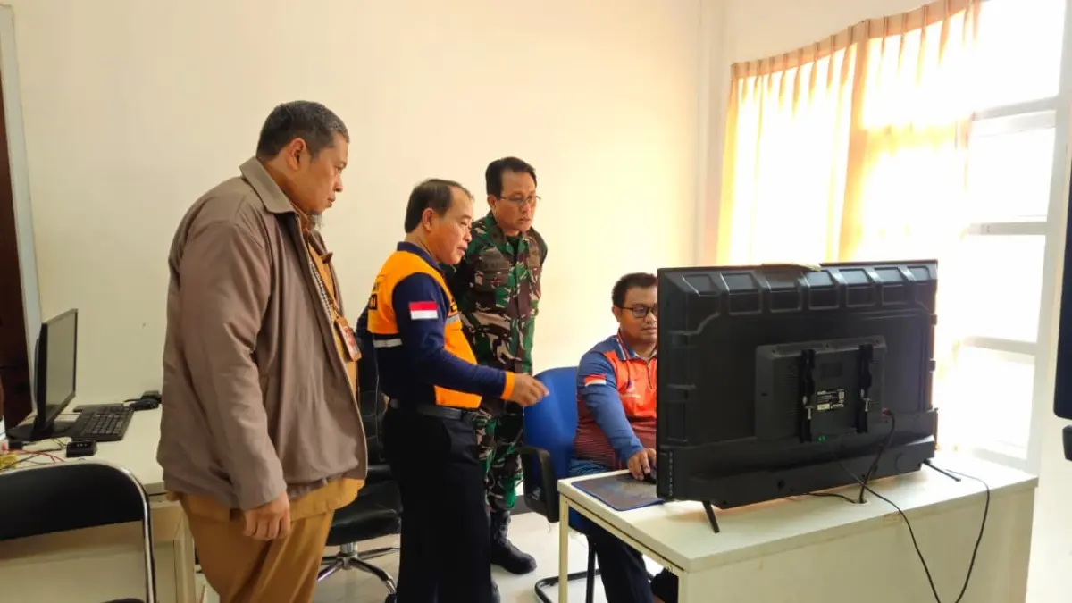 Tim penyuluhan karhutla Mabes TNI mengunjungi BPBD Samarinda untuk memperkuat pencegahan karhutla, Selasa (1/9).&nbsp; (HAFIZ/KP)