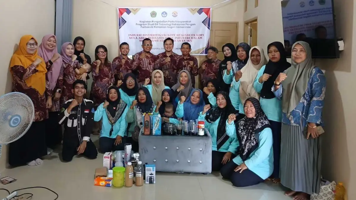 PELATIHAN: Sesi pelatihan yang dikenalkan Program Studi D4 Teknologi Rekayasa Pangan Politeknik Pertanian Negeri Samarinda kepada Kelompok Wanita Tani Srikandi di Desa Sepaku, Kabupaten Penajam Paser Utara