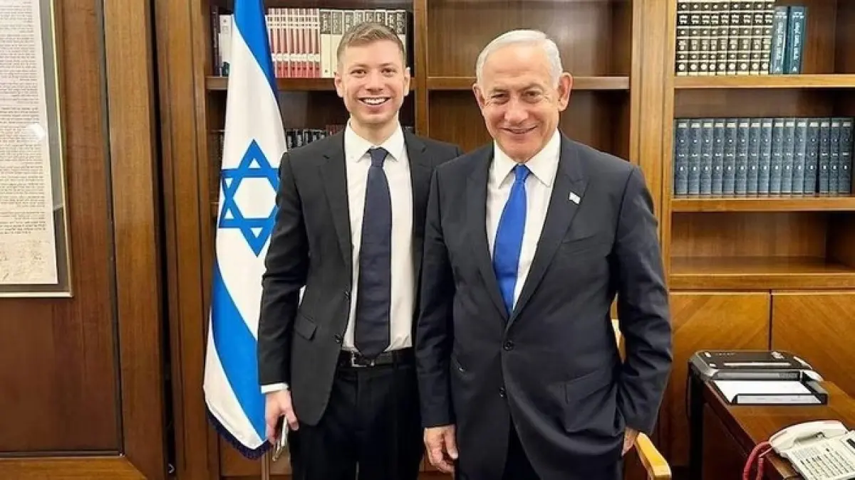 Yair Netanyahu bersama Benjamin Netanyahu.