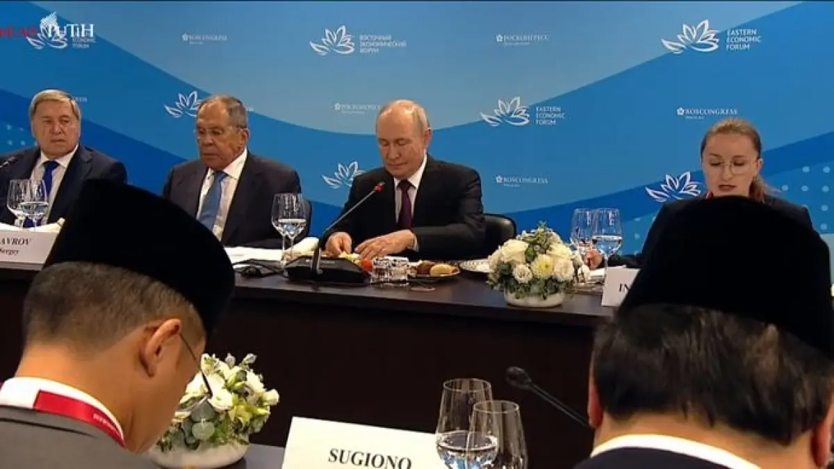 Presiden RI Prabowo Subianto bertemu Presiden Rusia Vladimir Putin. (IST)