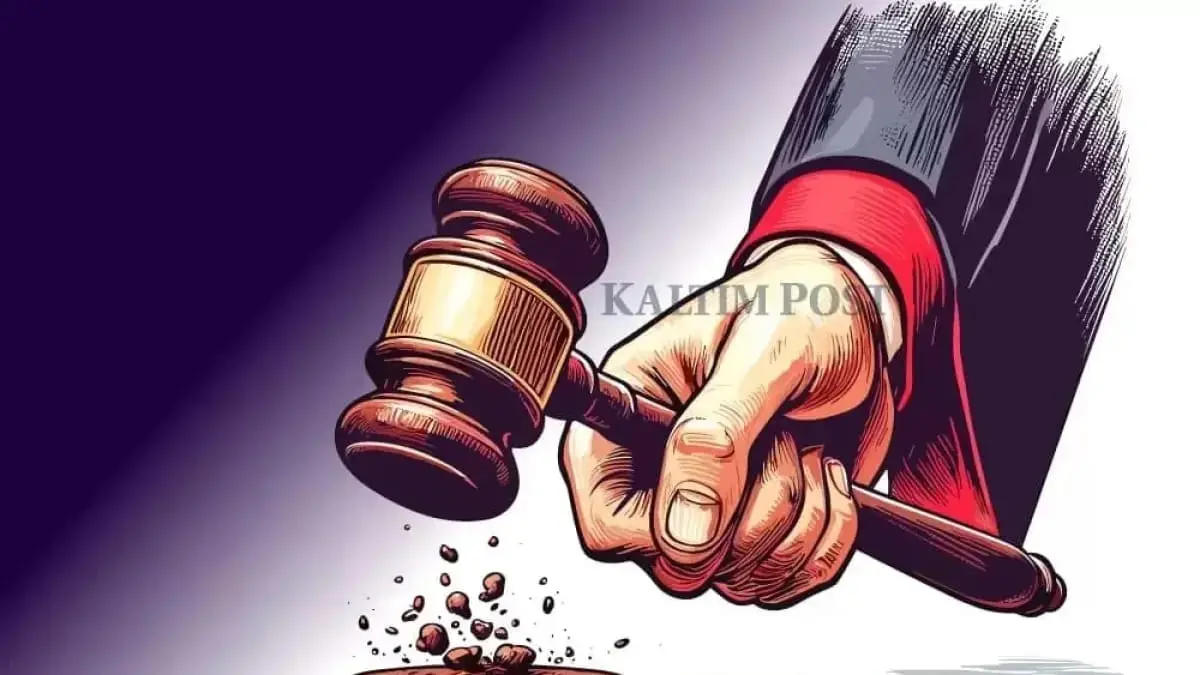Pengadilan Negeri (PN) Bontang mengabulkan eksepsi Tergugat I dan menyatakan gugatan Perumda Aneka Usaha dan Jasa (AUJ) terkait sengketa KMP Bontang Express II tidak dapat diterima atau niet ontvankelijke verklaard (NO), Kamis (3/9/2026).