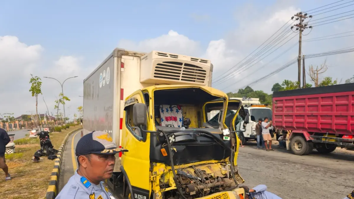 RINGSEK: Tabrakan beruntun yang melibatkan empat kendaraan kini ditangani Satlantas Polres PPU.(Dok.Humas Polres PPU)