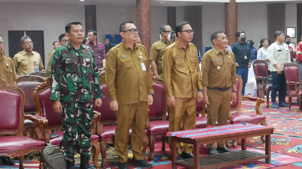 HADAPI: Rapat koordinasi Karhutla Pemkab Kubar dengan kementerian dan dunia usaha.