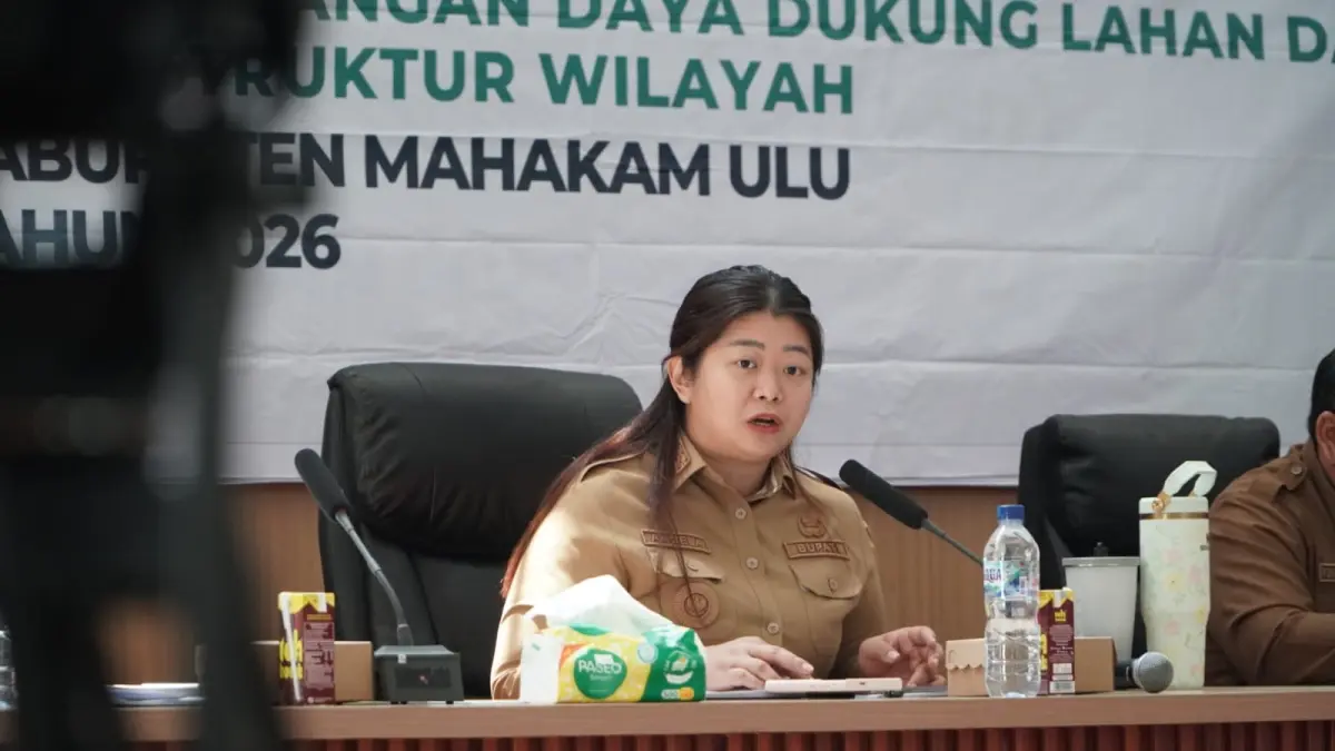 SATU KOMANDO: Bupati Mahakam Ulu Angela Idang Belawan menginstruksikan kepada jajarannya agar tak lagi menjalankan program yang sembarangan.