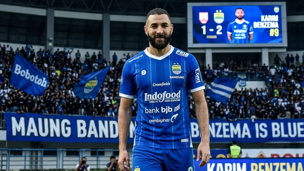 Karim Benzema dirumorkan ke Persib Bandung.