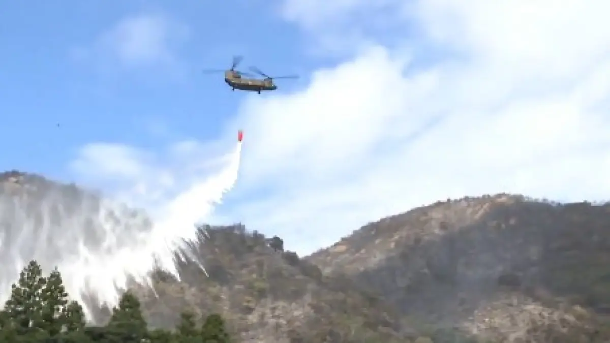 Ilustrasi, Helikopter Chinook bantuan dari Jepang mulai mengudara di Kabupaten Mempawah, Kalimantan Barat, Rabu (16/2026). (tangkapan layar/@MightyWar3/x)