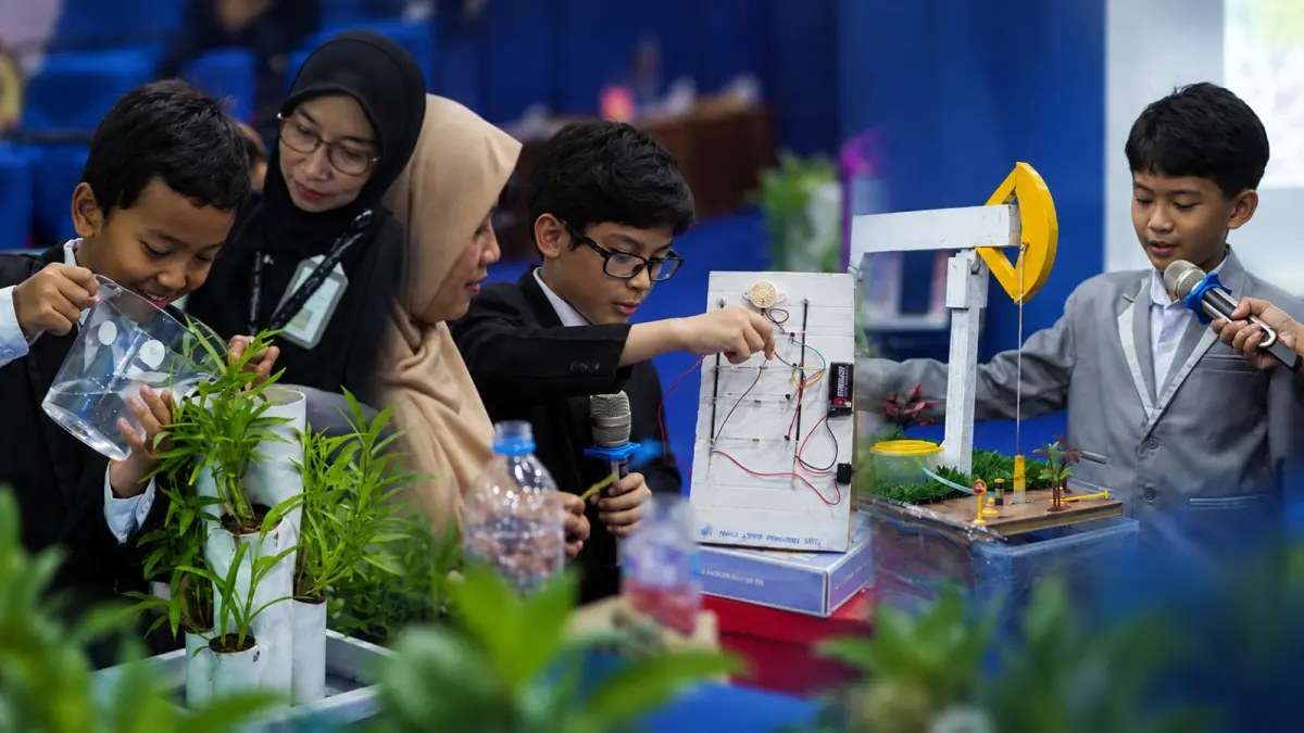 KREATIF: Presentasi karya ISCP tahun pelajaran 2026/2027 di Auditorium Mecca SIT Istiqamah Balikpapan.
