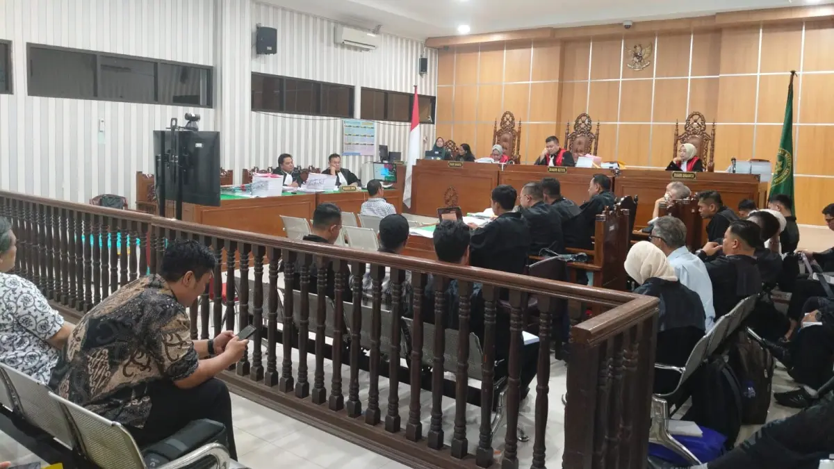 Sidang lanjutan dugaan korupsi pemanfaatan aset negara oleh PT JMB Grup di Pengadilan Tipikor Samarinda, Kamis (17/9). (FOTO ROBAYU/KP)