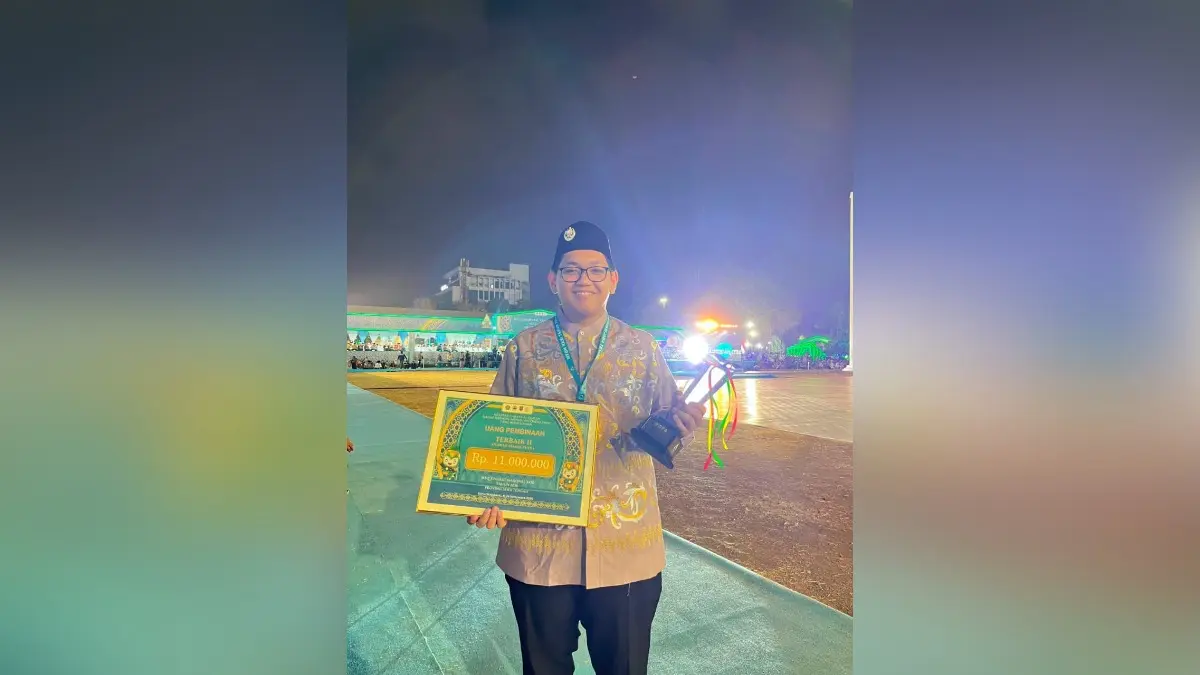 Ahmad Fadhil mahasiswa UINSI Samarinda Juara 2 Tilawah Remaja MTQ Nasional XXXI 2026 Semarang. (ist)