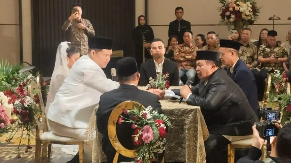 Raffi Ahmad hadir sebagai saksi di pernikahan Rena Oktapia, adik Billy Syahputra, sekaligus mengenang kedekatannya dengan mendiang Olga Syahputra. (IST)