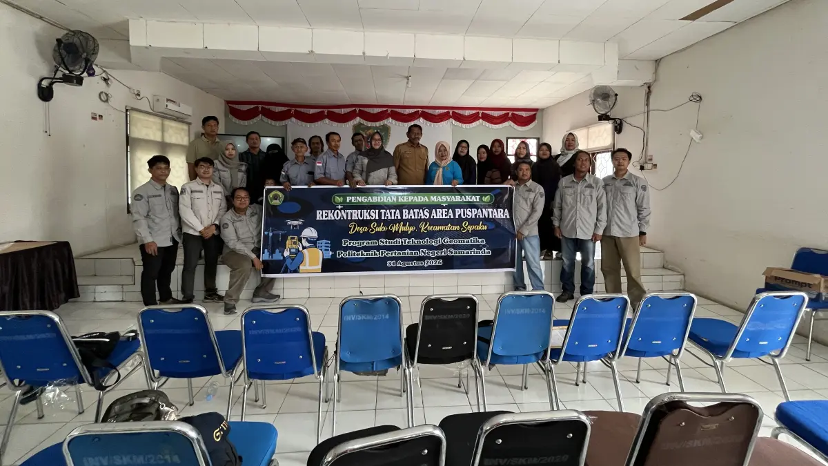 Tim Politani Samarinda menyerahkan Peta Kawasan Puspantara seluas 14,23 hektare kepada Pemdes Suko Mulyo, Sepaku, pada 31 Agustus 2026. (IST)