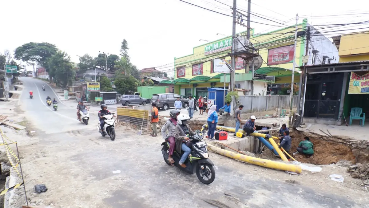 Area pengerjaan proyek pengendalian banjir di Jalan DI Panjaitan, Balikpapan Utara, Rabu (23/9/2026). (ANGGI PRADITHA/KP)