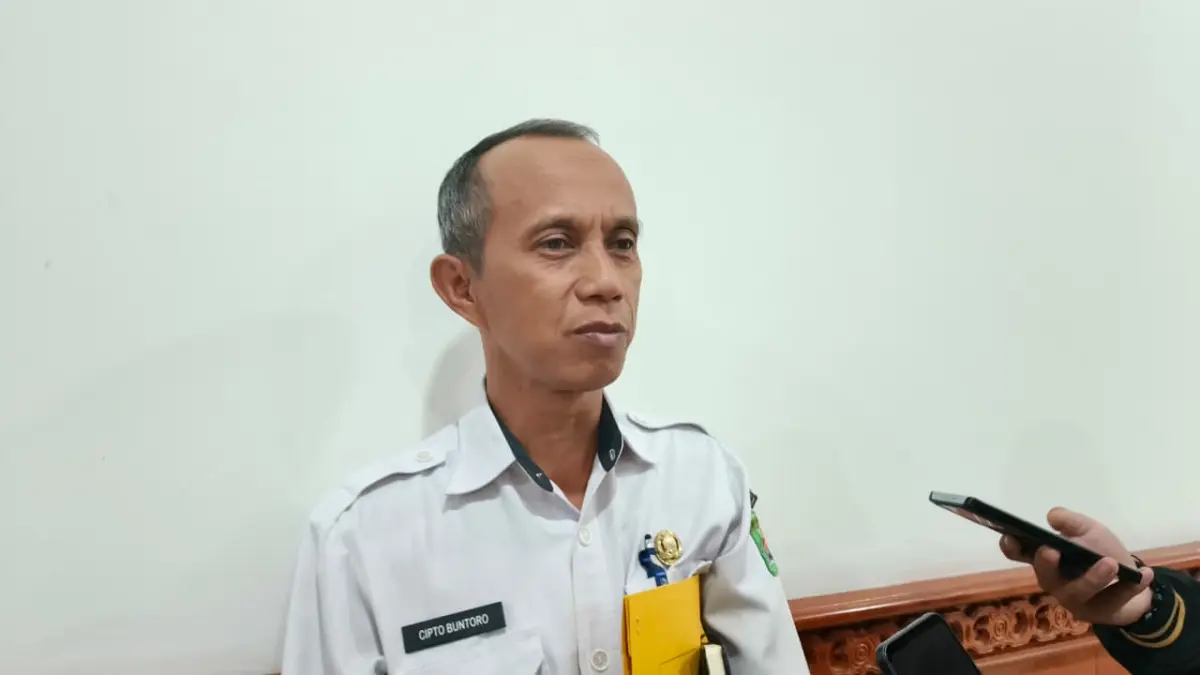 Camat Sangkulirang, Cipto Buntoro. Jufriadi/KP