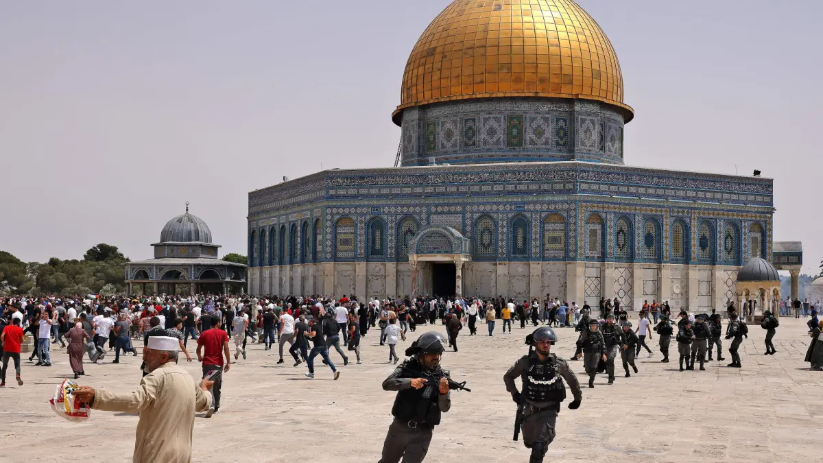 Ilustrasi, ratrusan warga Yahudi masuki kompleks Masjid Al-Aqsa di Yerusalem Timur pada Minggu (20/9/2026). (sinpo.id)