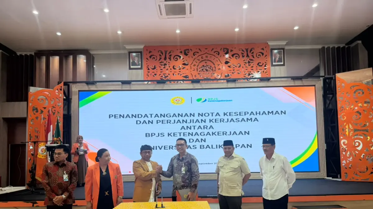KOLABORASI: Penandatanganan Nota Kesepahaman (MoU) antara UNIBA dan BPJS Ketenagakerjaan.