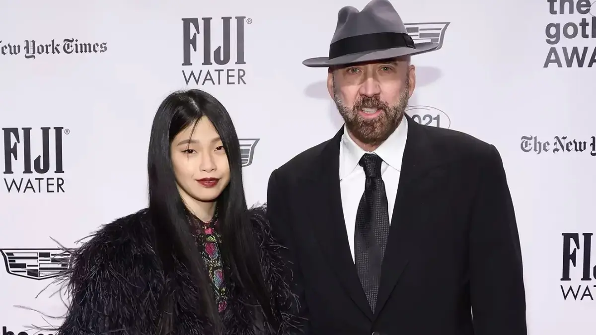 Nicolas Cage dan sang istri, Riko Shibata. (people.com)