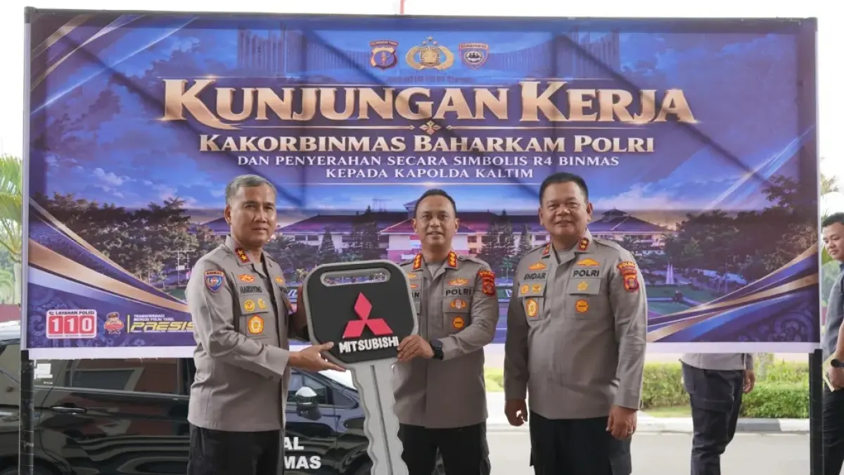 OPERASIONAL: Dukungan operasional kendaraan roda empat diberikan Korbinmas Baharkam Polri ke Polda Kaltim.