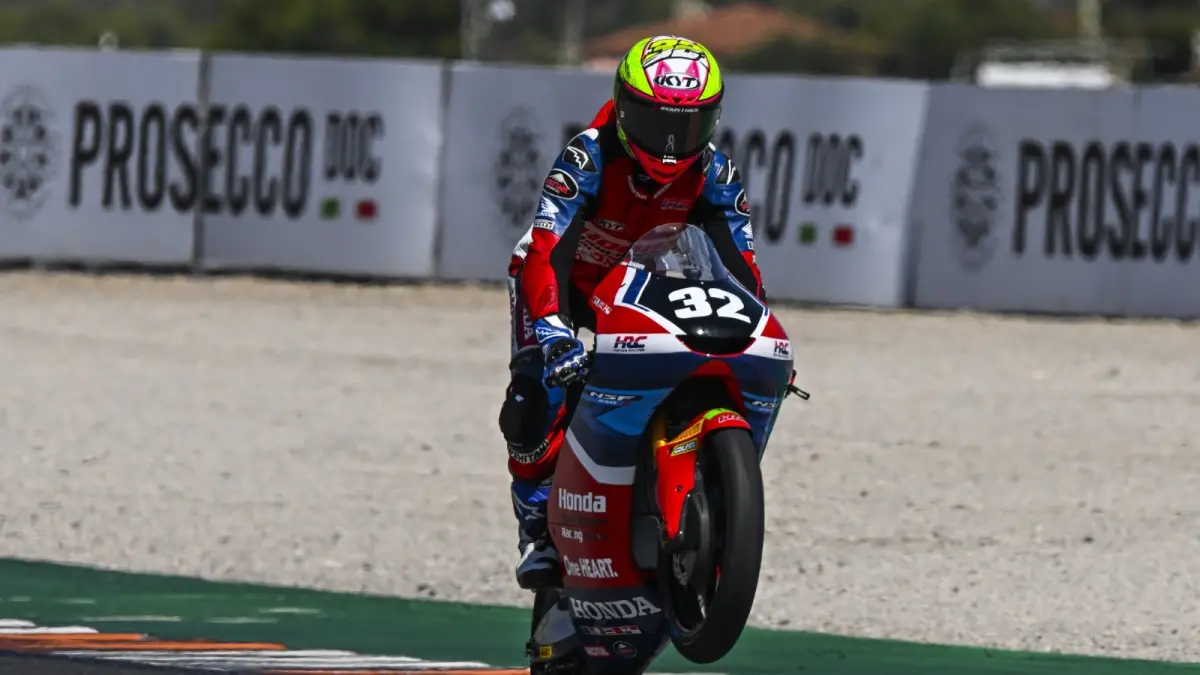 M. Kiandra Ramadhipa bertekad terus bersaing di papan atas dalam lanjutan kejuaraan Moto3 Junior yang akan berlangsung di Motorland Aragon, Spanyol, 25-27 September 2026. Masih terdapat sisa 50 poin yang diperebutkan Ramadhipa dari dua balapan untuk memperbaiki posisi klasemen. (IST)