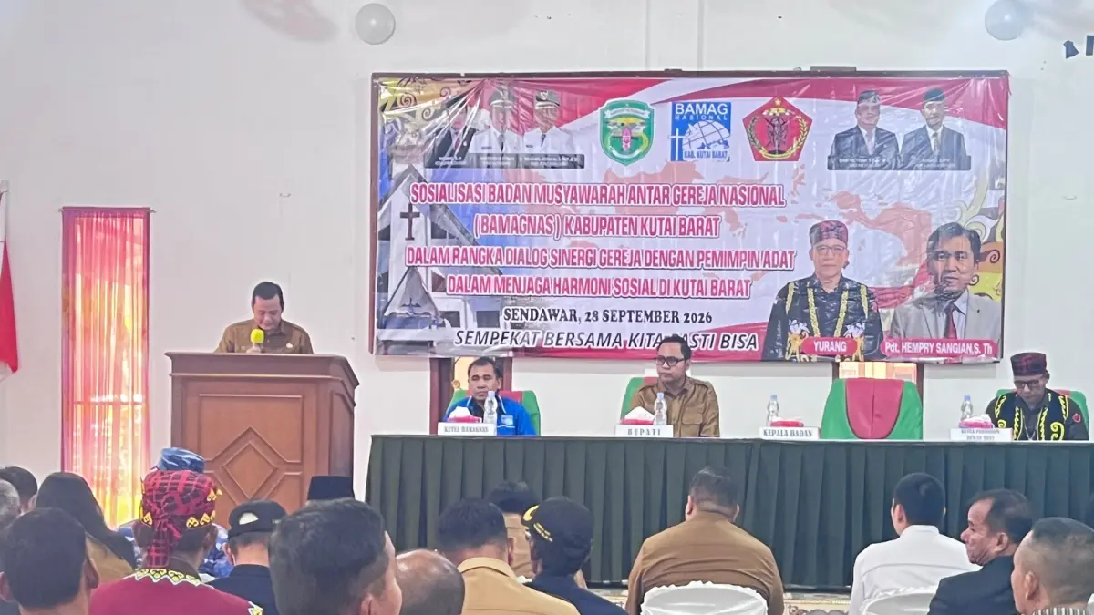 SINERGI: Bupati Kutai Barat Frederick Edwin bersama peserta Sosialisasi BAMAGNAS Kabupaten Kutai Barat Tahun 2026.