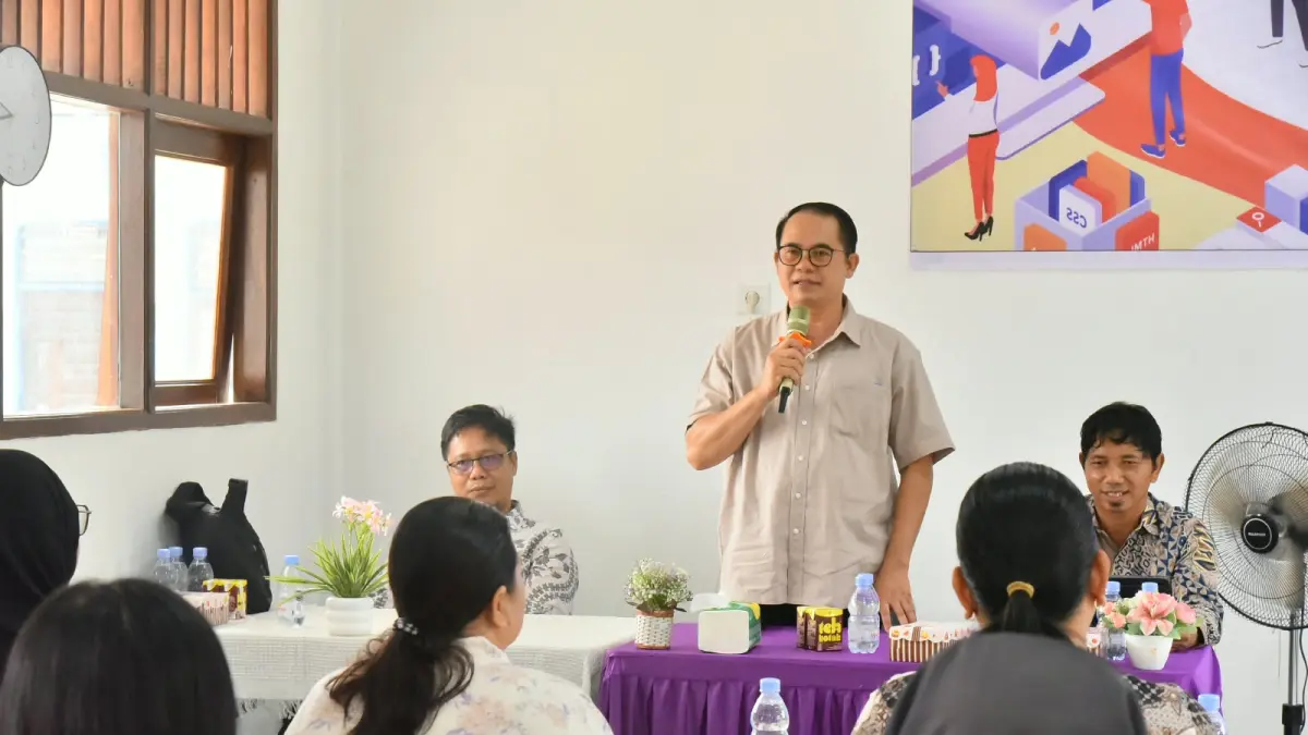 DIGITALISASI: Bimbingan teknis digitalisasi pendidikan yang diinisiasi Yayasan Pendidikan Transformasi dan Dinas Pendidikan dan Kebudayaan Kutai Barat.