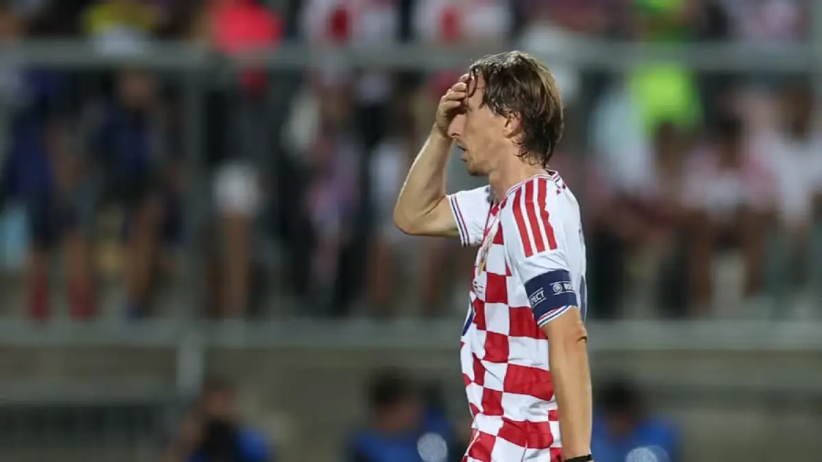 Modric setelah pertandingan menghadapi Inggris. (reuters)