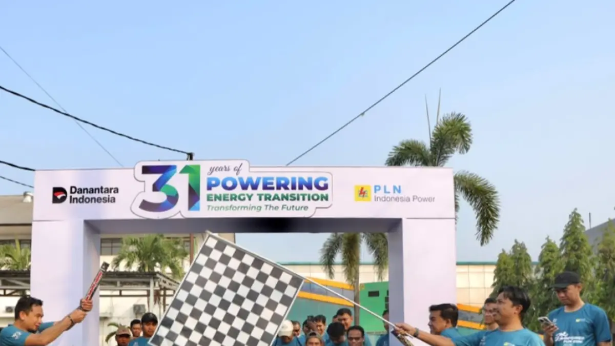 Manager PLN Indonesia Power UBP Mahakam, Syafi’i, angkat bendera start menadakan InPower Fun Run 2026 resmi digelar.
