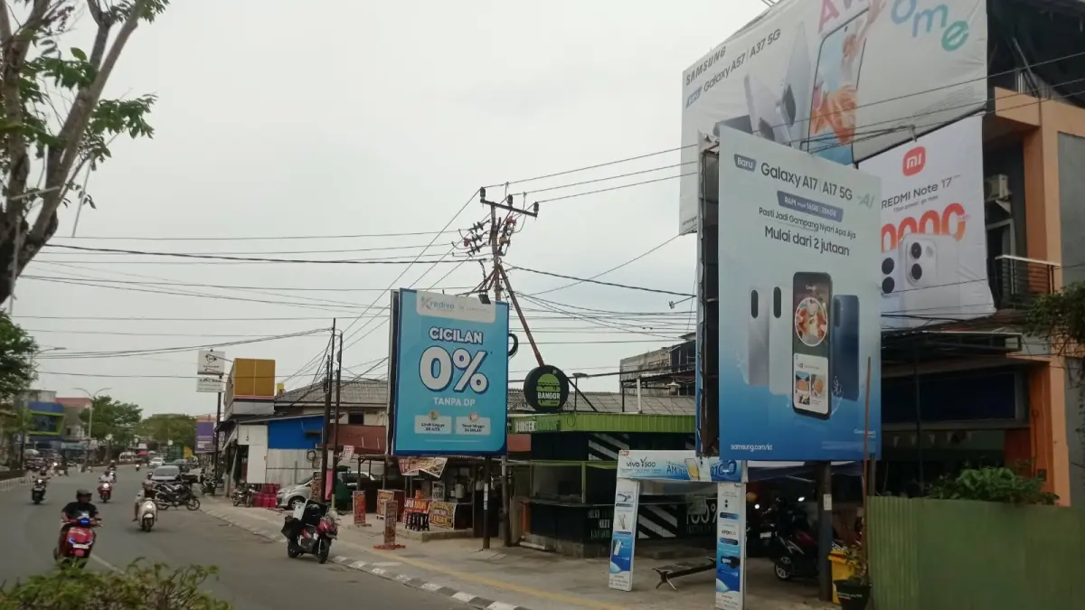 SUMBANGSIH: Capaian pajak reklame di Bontang hingga triwulan ketiga telah melampui target setahun . (ADIEL KUNDHARA/KP)