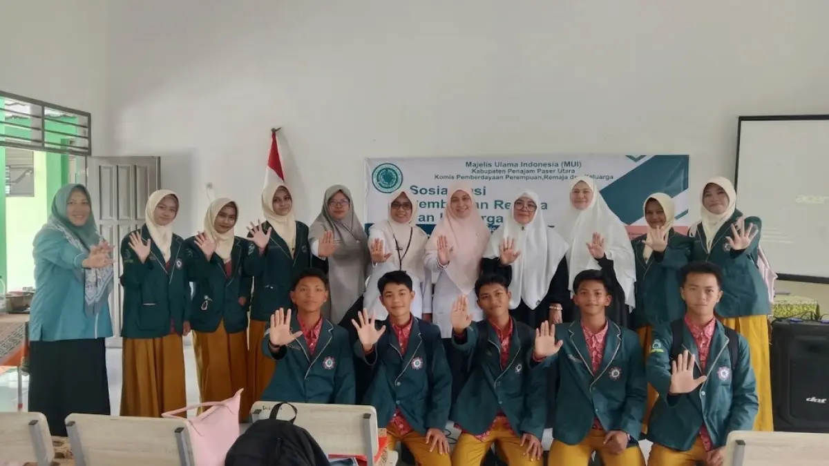 BINA RELIGI: Generasi muda di PPU mendapatkan  pembinaan keagamaan remaja putra-putri dari Majelis Ulama Indonesia (MUI) PPU.(IST)