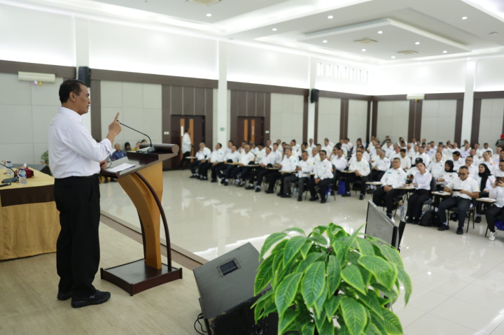 Mentan Amran Sulaiman.