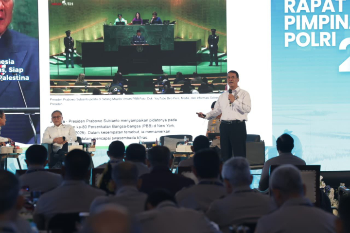 Mentan Amran dalam Rapim Polri