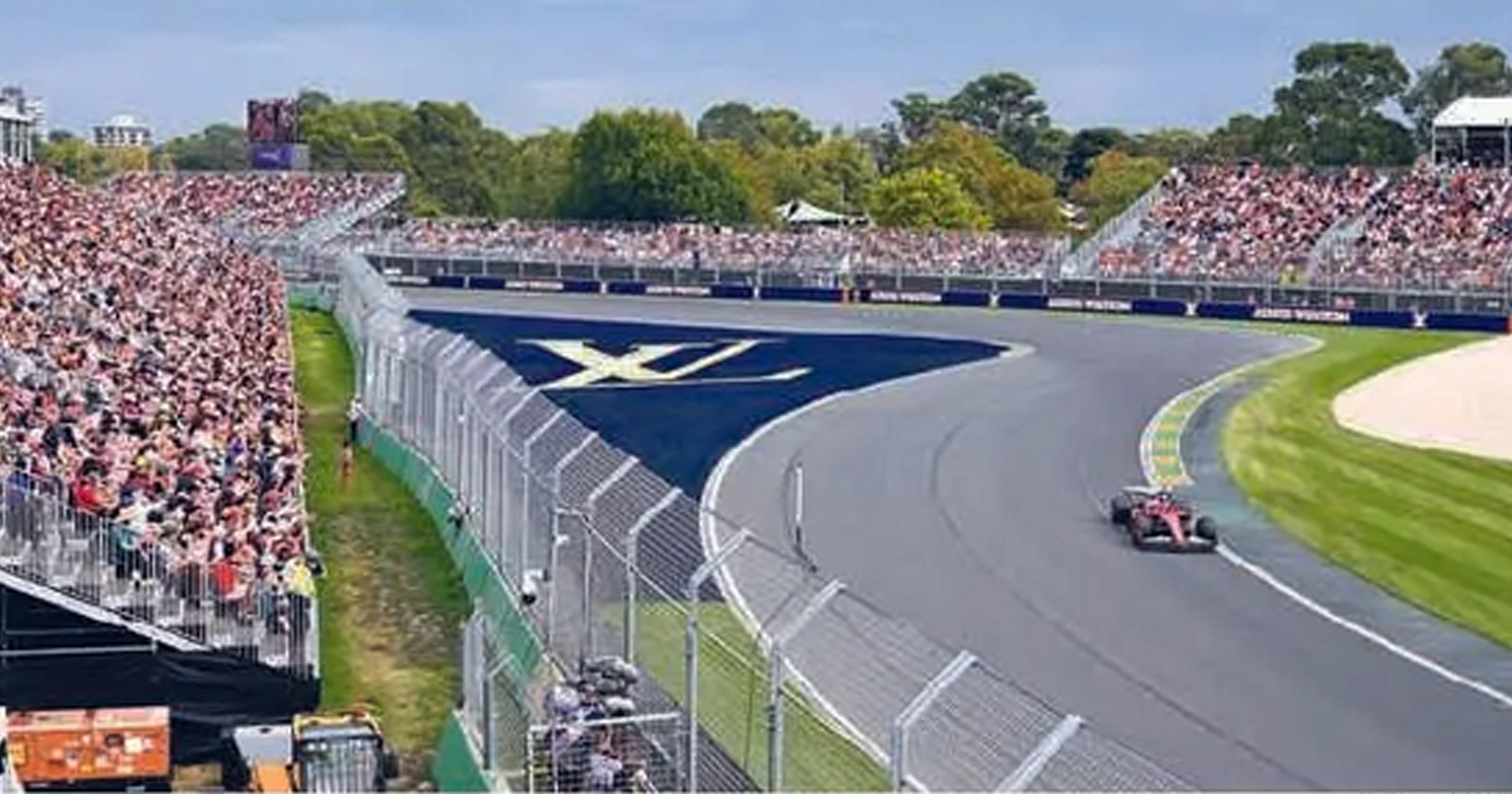 Suasana Sirkuit Albert Park pada Seri GP Formula 1 2025