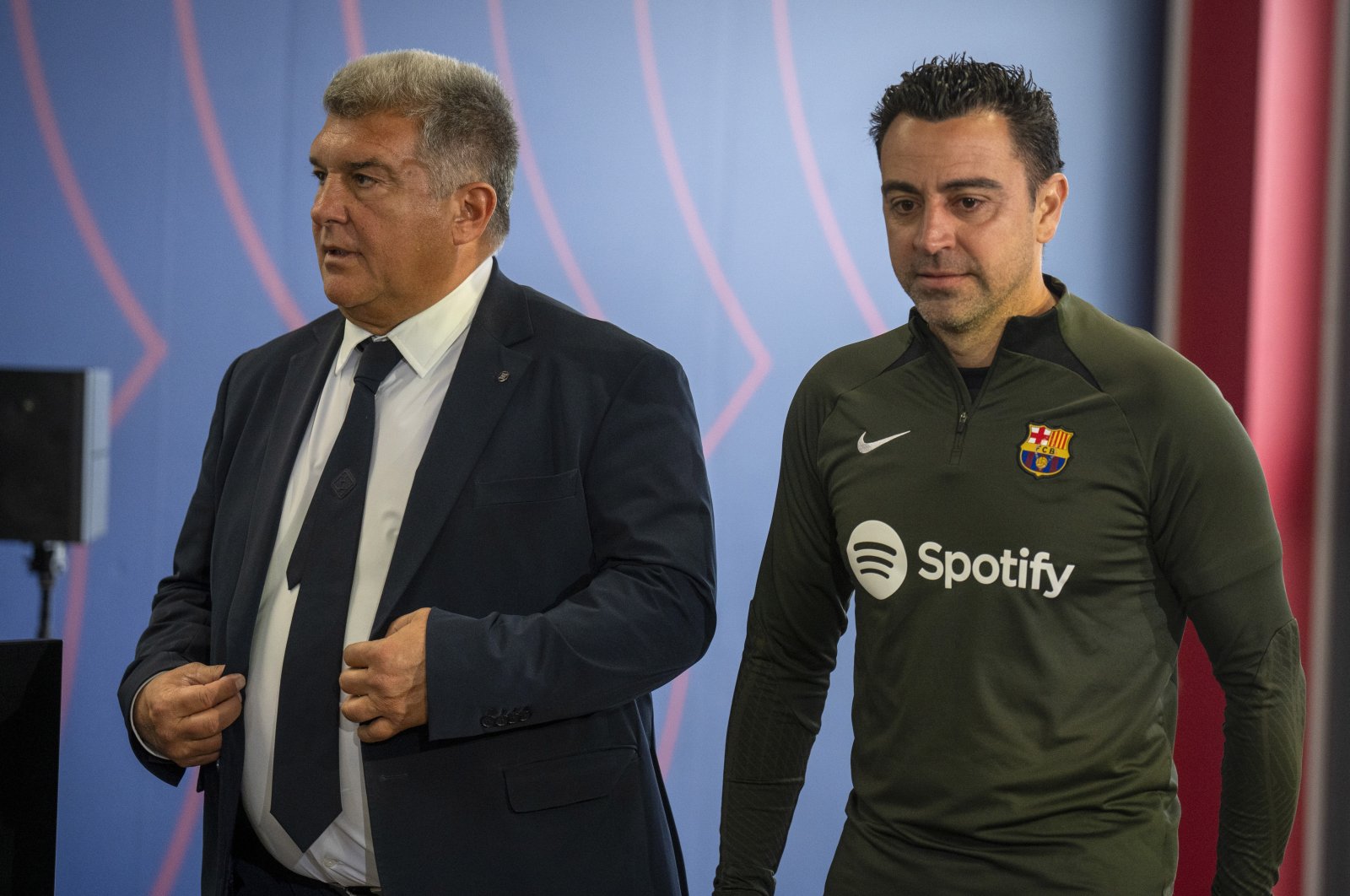 Potret bersama Joan Laporta dan Xavi saat bersama di Barcelona