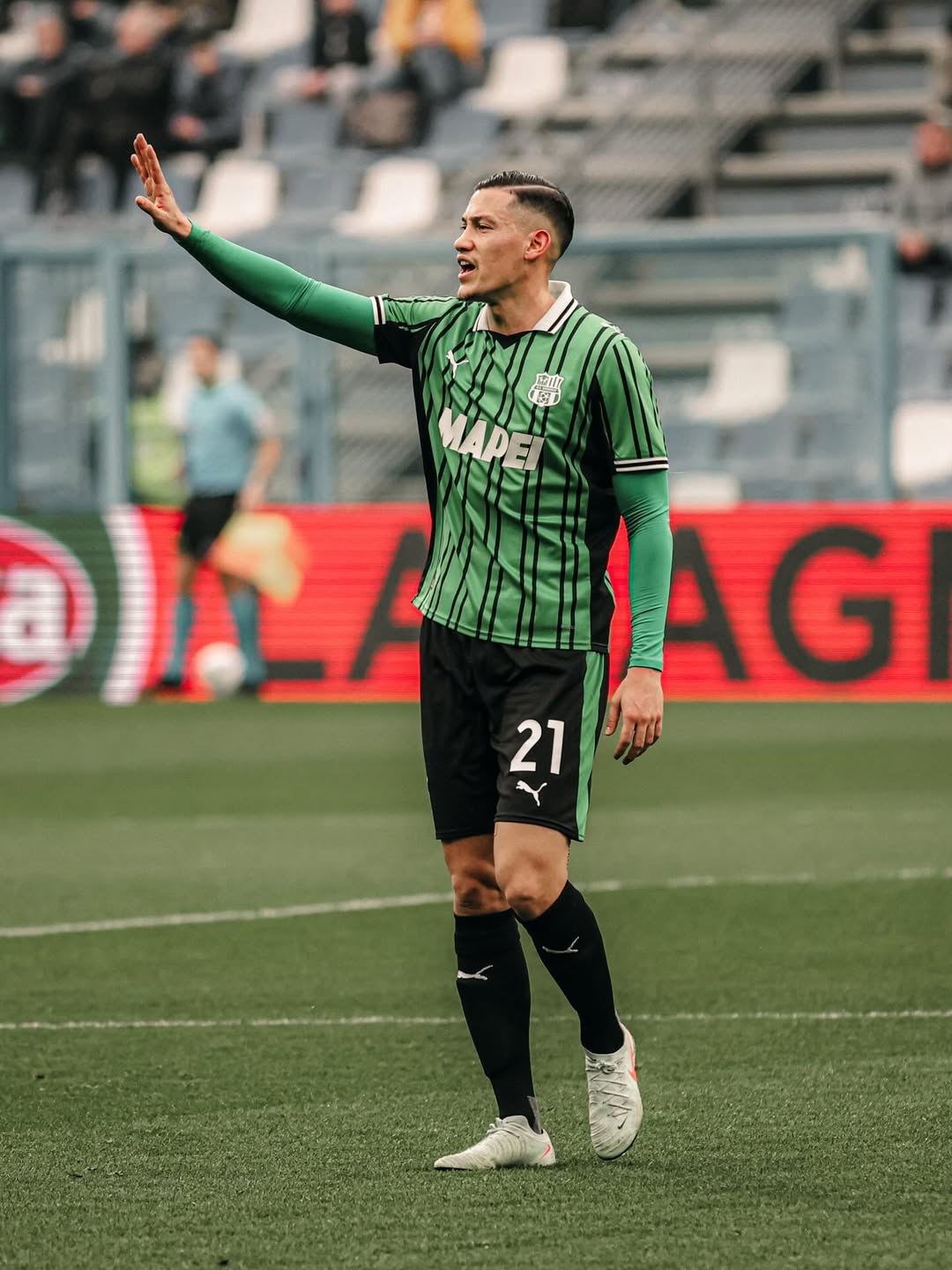 Jay Idzes kecewa dengan permainan Sassuolo saat menghadapi Lazio. (Dok. Jay Idzes)