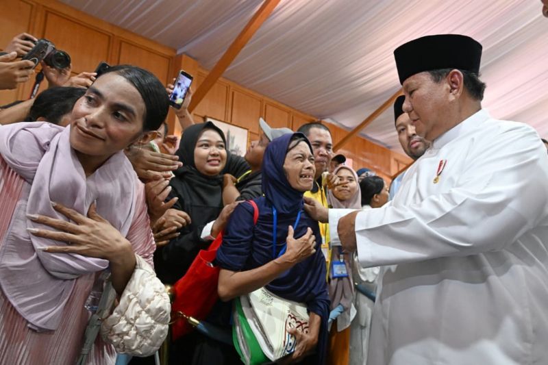 Presiden Prabowo Subianto gelar open house Idul Fitri 1447 H di Istana Kepresidenan, mempererat hubungan emosional dengan ribuan masyarakat Indonesia.