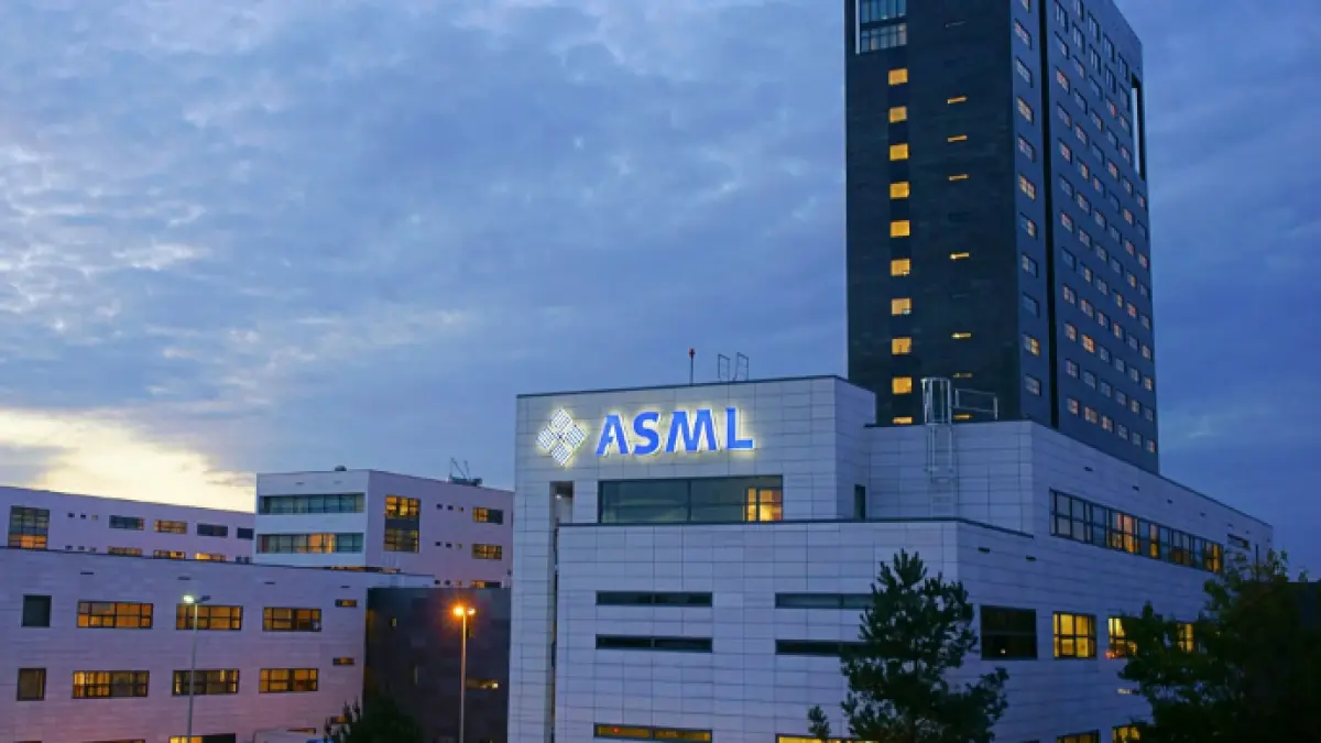 ASML (Foto : 9Dash Line) 
