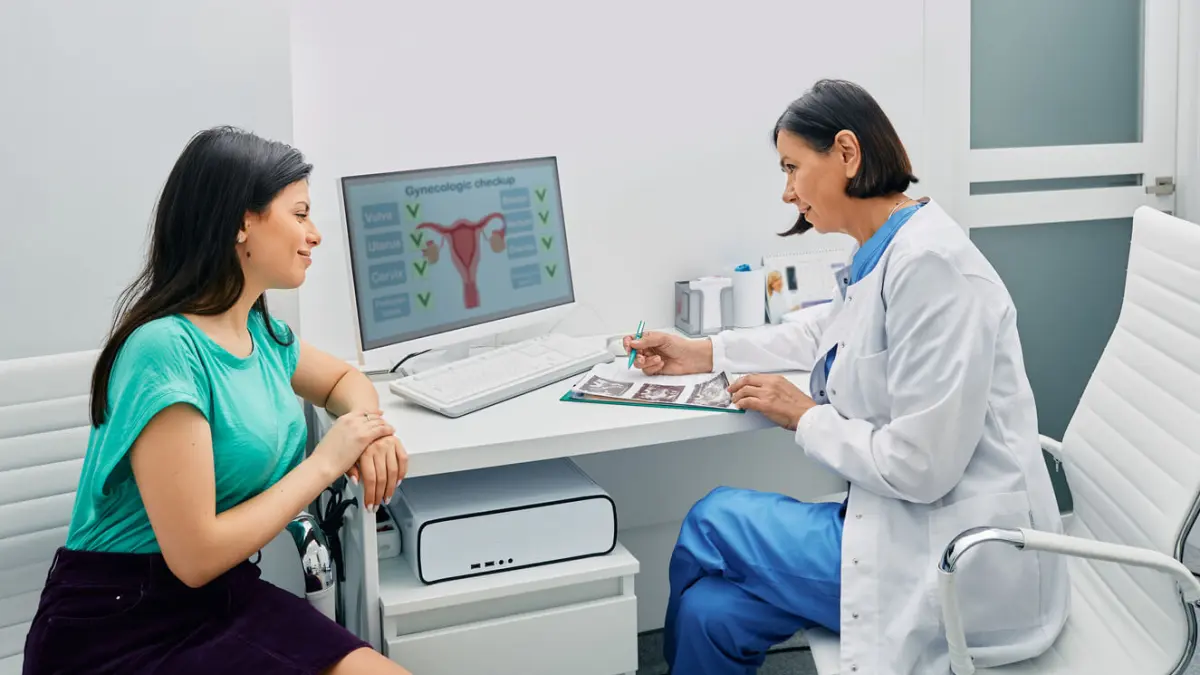 Mencatat siklus haid secara rutin lewat kalender atau aplikasi kesehatan membantu wanita mengenali pola normal tubuhnya dan mendeteksi lebih dini jika terjadi ketidakteraturan yang perlu diperiksakan ke dokter. (Foto: Ilustrasi)
