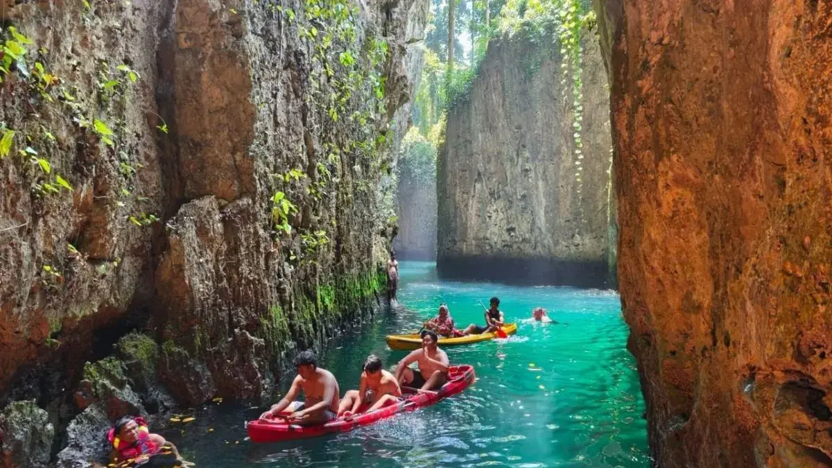 Foto pengunjung di Goa Gumantung (doc: Ahmad Rifandi)