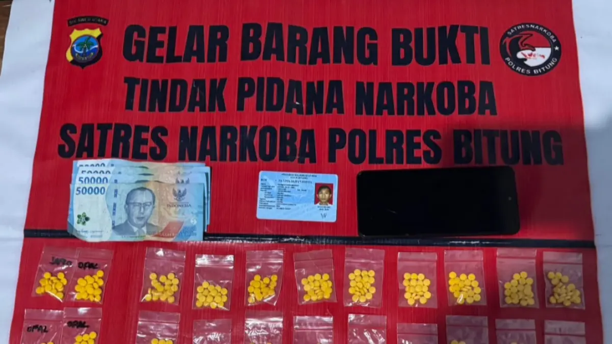 Barang bukti ratusan obat keras yang diamankan Sat Narkoba Polres Bitung. (Foto: Dok)