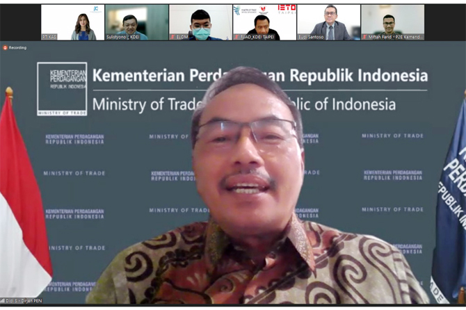 Direktur Jenderal Pengembangan Ekspor Nasional, Didi Sumedi melakukan pelepasan ekspor perdana 2 ton ikan kering dari pelabuhan Tanjung Mas, Semarang, ke Taiwan secara virtual pada Selasa (16/11). (Istimewa)