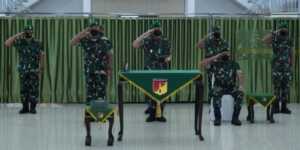 Pangdam XIII/Merdeka Mayjen TNI Alfret Denny Tuejeh, memimpin Laporan Korps 2 jabatan perwira tinggi di Kodam XIII/Merdeka.