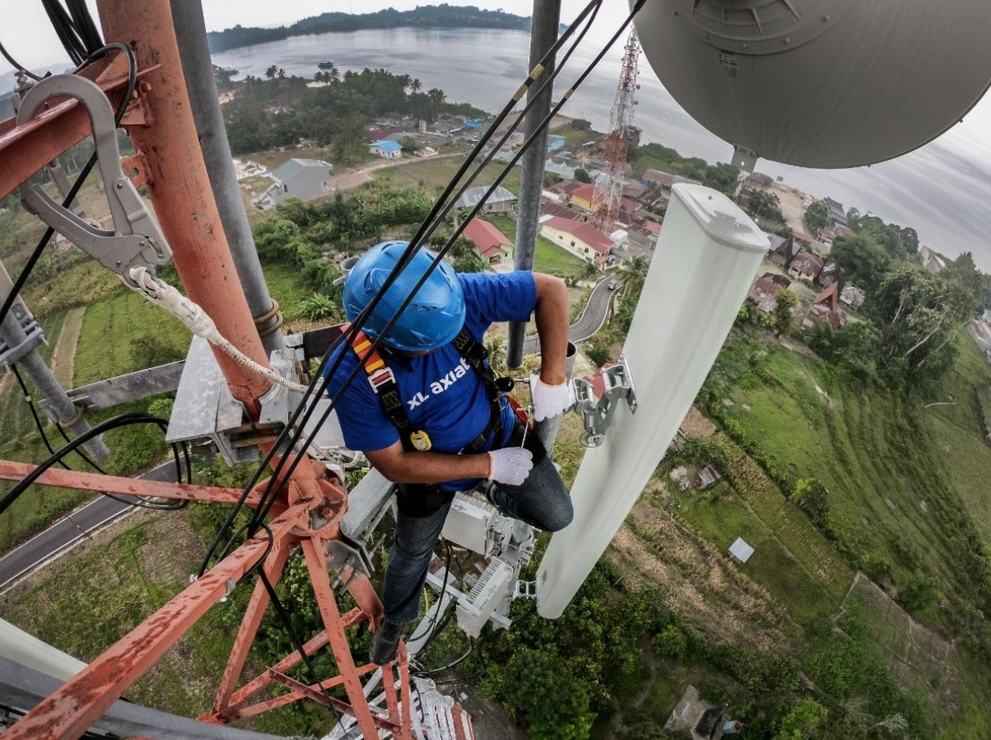 Layanan XL Axiata terjaga selama Pemilu 2024. Data menunjukkan aktivitas digital pelanggan meningkat pada hari pencoblosan 14 Februari. (Foto: Corcom XL Axiata)