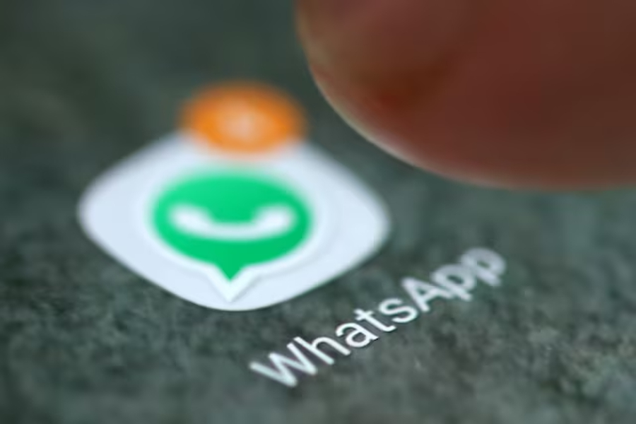 WhatsApp meluncurkan fitur yang melarang orang lain mengambil screenshot foto profil Anda. (Foto: News18)