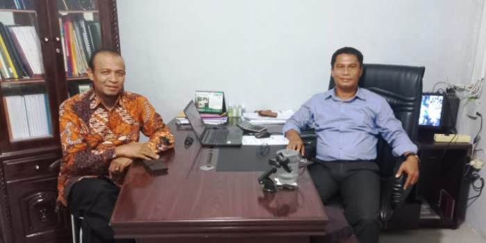 Kika : Jhon Kenedy (Direktur) dan Algusriandi (Direktur Utama).