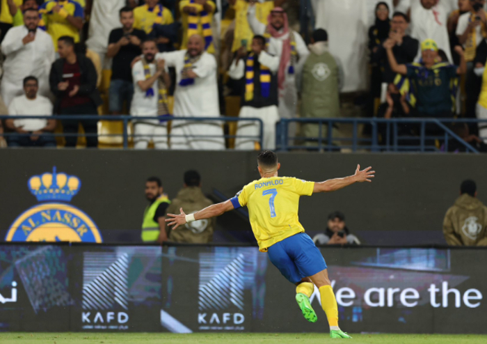 Ronaldo mencetak dua gol dalam laga semifinal Al Nassr melawan Al Khaleej. (Foto: X Al Nassr)
