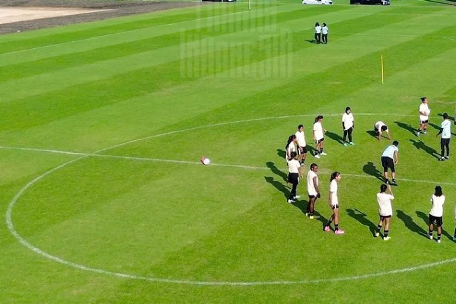 Timnas Wanita U-17 Indonesia latihan jelang laga Piala Asia Wanita U-17 di Bali. (Foto: IG Timnas Indonesia)