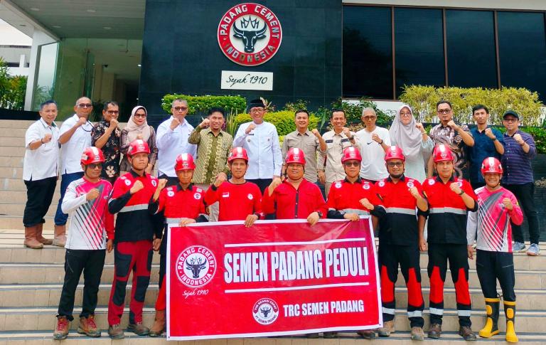 PT Semen Padang bergerak mengirimkan bantuan dan tenaga relawan Tim Reaksi Cepat (TRC), Minggu (12/5/2024).