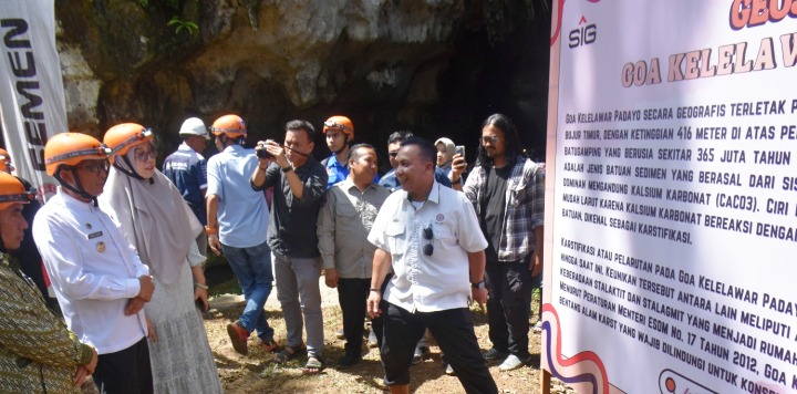 Peresmian Gua Kelelawar Padayo di Indarung, sebagai salah satu wisata alam di Kota Padang.
