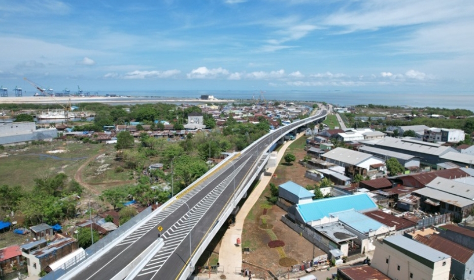 Memahami jenis dan fungsi marka jalan tol dengan baik dapat membantu pengendara untuk berkendara dengan lebih aman dan bertanggung jawab. (Foto: BPJT)