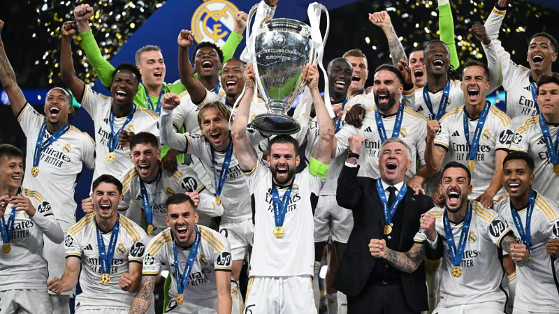 Real Madrid juara Liga Champions 2024 setelah mengalahkan Borussia Dortmund 2-0 di Stadion Wembley, London, Minggu dini hari WIB (2/6). (Foto: UEFA via Getty Images)
